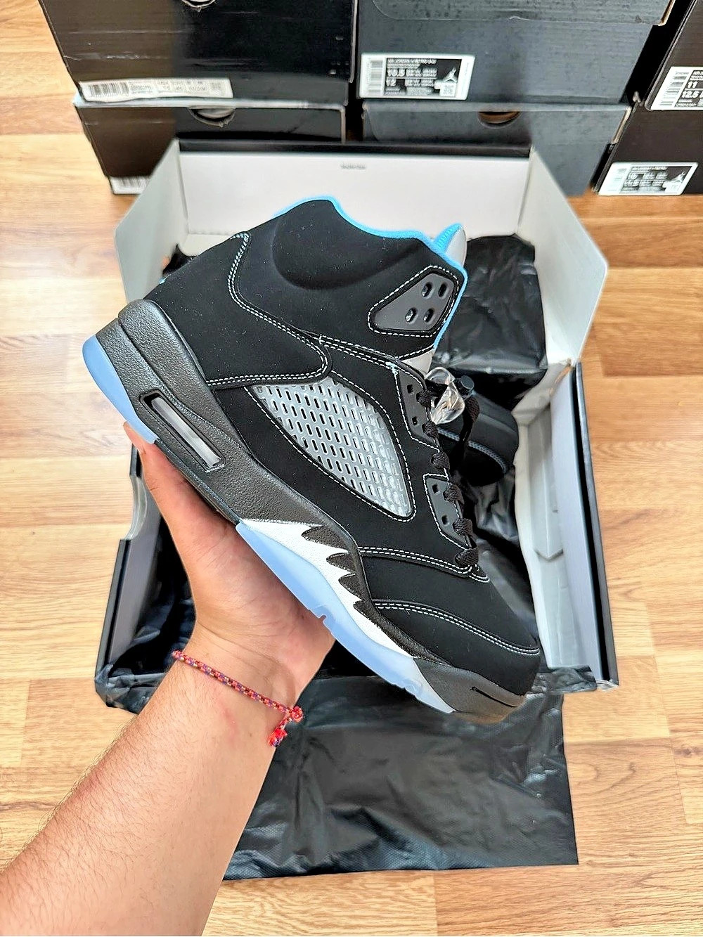 Jordan Air Jordan 5 Retro 'Black University Blue" Mens Sneakers Size 10